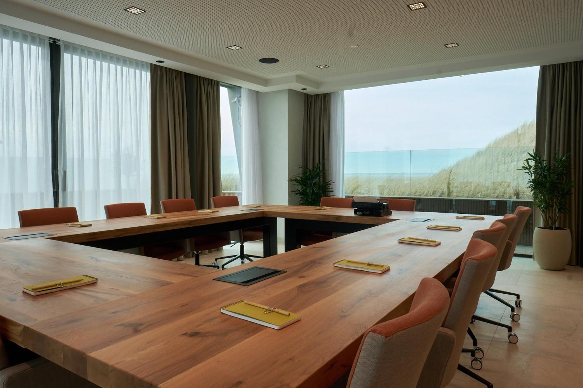 Boutique Hotel Blendin Bloemendaal Aan Zee Extérieur photo